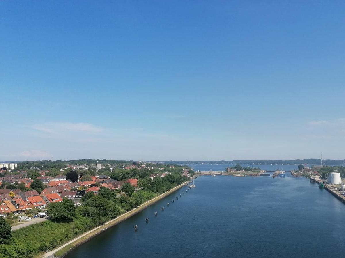 Backstage Apartment Kiel-Holtenau Esterno foto